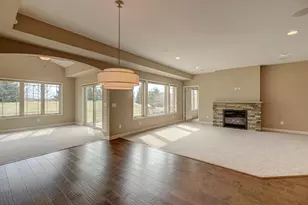 8761 Upper 7th Pl N, Lake Elmo, MN 55042 - Photo 19