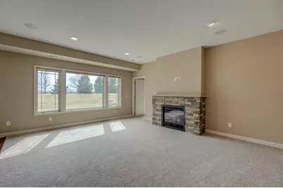 8761 Upper 7th Place N, Lake Elmo, MN 55042 - Photo 15