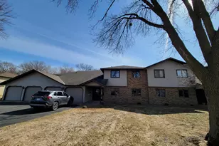 1564 14th St SE, Saint Cloud, MN 56304 - Photo 3