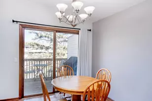 4228 Bridgewood Terrace, Vadnais Heights, MN 55127 - Photo 11