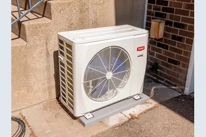 4228 Bridgewood Terrace, Vadnais Heights, MN 55127 - Photo 25