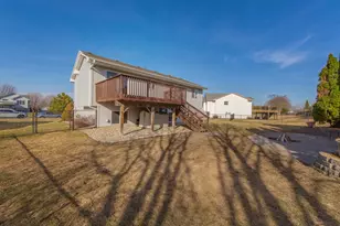 729 O'Brien Pkwy, Belle Plaine, MN 56011 - Photo 21