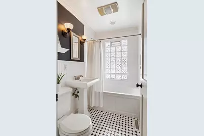 5137 Vincent Avenue S, Minneapolis, MN 55410 - Photo 17