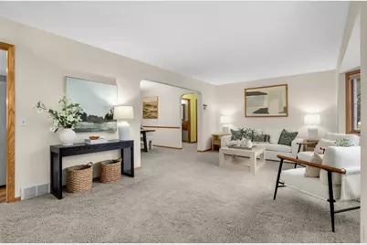 9924 Chicago Avenue S, Bloomington, MN 55420 - Photo 5