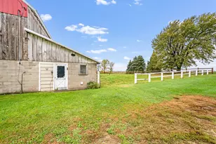 30298 20th St, Pemberton, MN 56078 - Photo 29