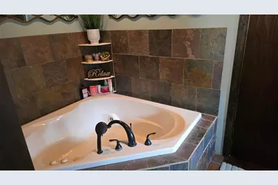 842 S Prairie Avenue, Fairmont, MN 56031 - Photo 15