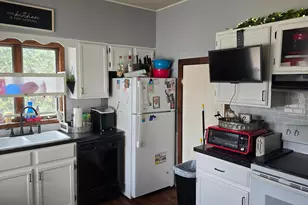 842 S Prairie Ave, Fairmont, MN 56031 - Photo 5