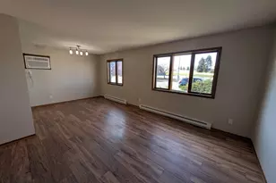 3626 10th Ln NW, Rochester, MN 55901 - Photo 5