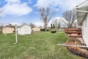 2005 11th St SW, Austin, MN 55912 - Photo 5