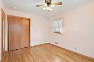 2005 11th St SW, Austin, MN 55912 - Photo 27