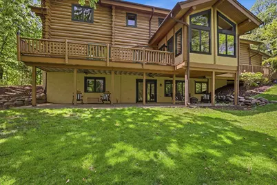 2050 Oakwood Ridge, Chanhassen, MN 55317 - Photo 89