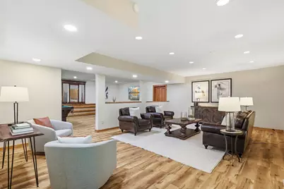 2050 Oakwood Ridge, Chanhassen, MN 55317 - Photo 71