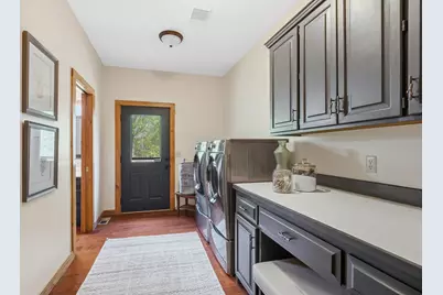 2050 Oakwood Ridge, Chanhassen, MN 55317 - Photo 27