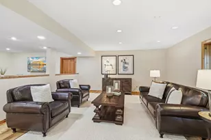 2050 Oakwood Ridge, Chanhassen, MN 55317 - Photo 73