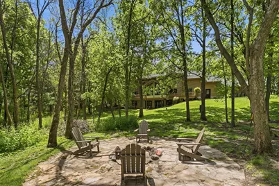 2050 Oakwood Ridge, Chanhassen, MN 55317 - Photo 93