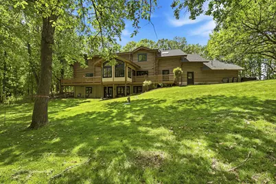2050 Oakwood Ridge, Chanhassen, MN 55317 - Photo 85