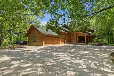 2050 Oakwood Ridge, Chanhassen, MN 55317 - Photo 85