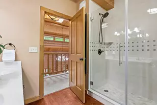 2050 Oakwood Ridge, Chanhassen, MN 55317 - Photo 63