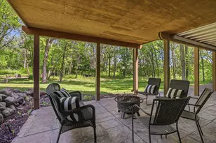 2050 Oakwood Ridge, Chanhassen, MN 55317 - Photo 89