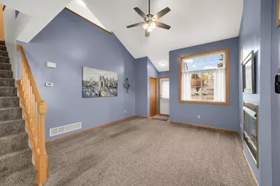 518 Lovell Avenue #1, Roseville, MN 55113 - Photo 11