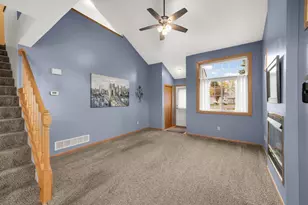 518 Lovell Ave, Roseville, MN 55113 - Photo 11