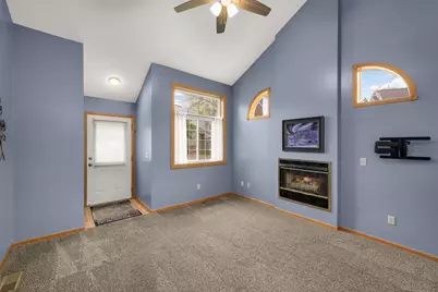 518 Lovell Avenue #1, Roseville, MN 55113 - Photo 13
