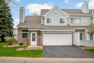 518 Lovell Ave, Roseville, MN 55113 - Photo 1