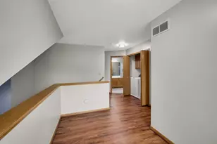 518 Lovell Ave, Roseville, MN 55113 - Photo 21