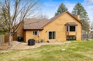 3807 Riverton Ave, Eagan, MN 55122 - Photo 7