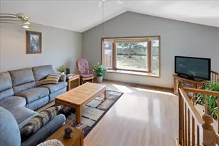 3807 Riverton Ave, Eagan, MN 55122 - Photo 21