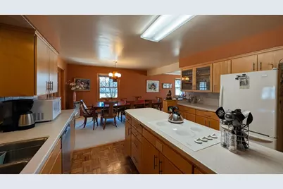 1502 N 5th Street, Montevideo, MN 56265 - Photo 15