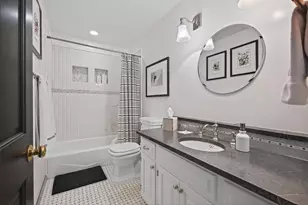 125 Wildwood Bay Dr, Mahtomedi, MN 55115 - Photo 35