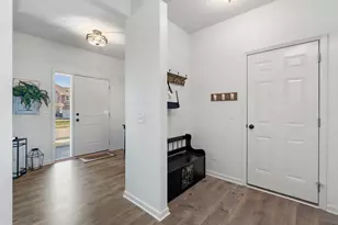 15142 Ely Path, Apple Valley, MN 55124 - Photo 13