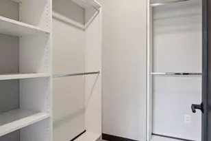 253 Lake Street E, Wayzata, MN 55391 - Photo 29