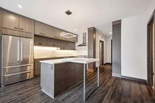 253 Lake Street E, Wayzata, MN 55391 - Photo 15