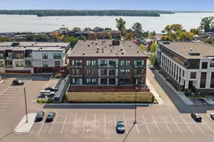 253 Lake Street E, Wayzata, MN 55391 - Photo 63