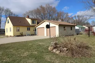 709 W 6th St, Morris, MN 56267 - Photo 11