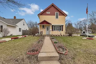 525 13th St SW, Willmar, MN 56201 - Photo 1