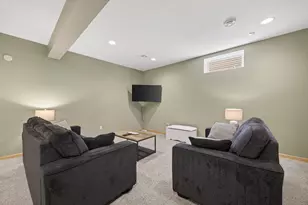 1948 Hadley Creek Dr NE, Rochester, MN 55906 - Photo 21