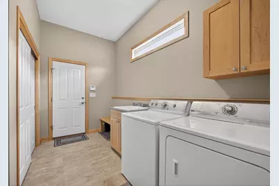 1948 Hadley Creek Drive NE, Rochester, MN 55906 - Photo 19