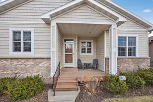 1948 Hadley Creek Dr NE, Rochester, MN 55906 - Photo 31