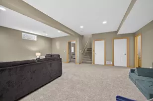 1948 Hadley Creek Dr NE, Rochester, MN 55906 - Photo 21