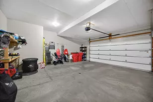 1948 Hadley Creek Dr NE, Rochester, MN 55906 - Photo 29