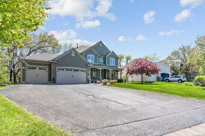 2306 Iverson Court, Lino Lakes, MN 55038 - Photo 3