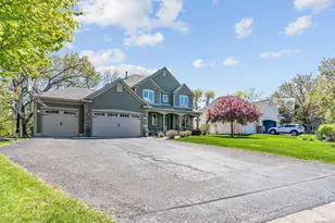 2306 Iverson Ct, Lino Lakes, MN 55038 - Photo 3