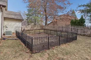 2248 James St, Eagan, MN 55122 - Photo 35