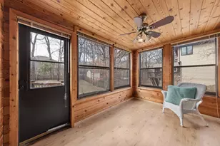 2248 James St, Eagan, MN 55122 - Photo 9