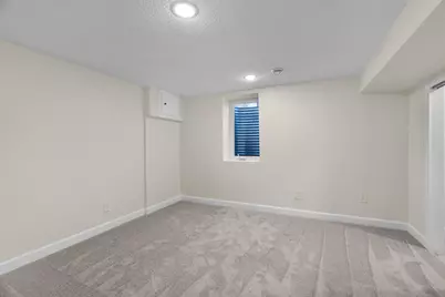 9109 Queen Avenue S, Bloomington, MN 55431 - Photo 25