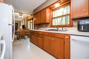 1583 E Shore Dr, Detroit Lakes, MN 56501 - Photo 11