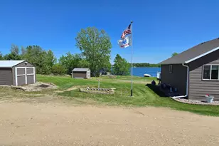 43094 E Big McDonald Dr, Dent, MN 56528 - Photo 63